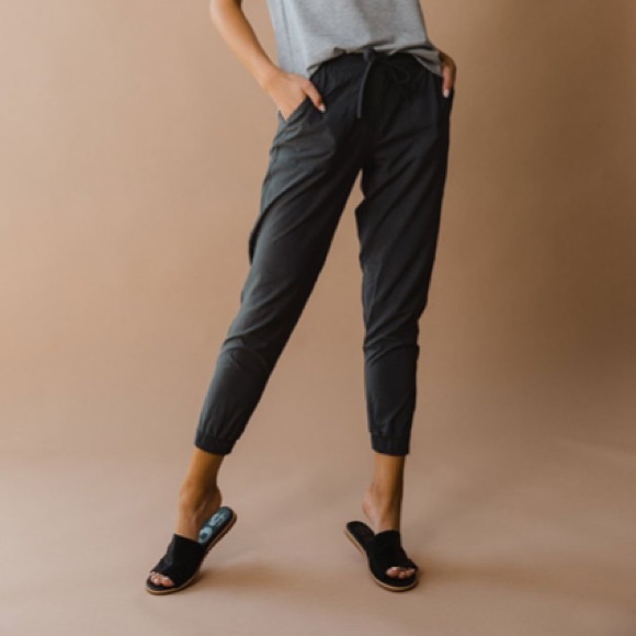 Albion Pants - Heather Charcoal Jetsetters